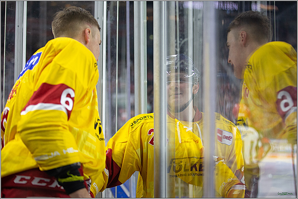 PENNY DEL; Koelner Haie- Duesseldorfer EG; Koeln, 16.12.2022